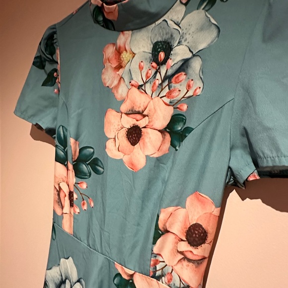 Pretty floral feminine maxi dress - Picture 5 of 5